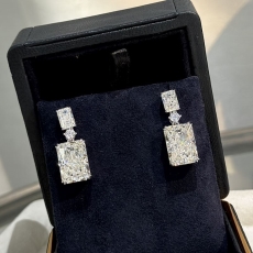 Harry Winston Earrings